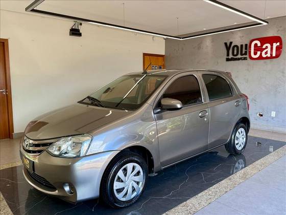 TOYOTA ETIOS 1.3 X 16V FLEX 4P MANUAL